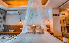 เดอะพาร์เลอร์ กระบี่